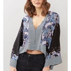 FREE PEOPLE Mix n Match Floral V-neck Top Small Kimono Sleeve Black Multi
